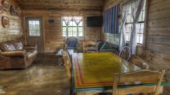 cabin_007_9345