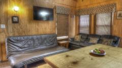 cabin_012_9135